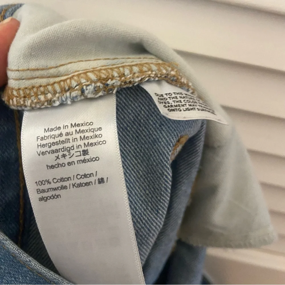 Madewell Perfect Vintage Denim Jean Short in Bowman Wash - Picture 7 of 10